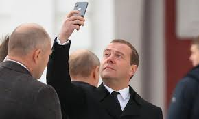 Медвед и Вова хотят в Японию Медвед и Вова хотят в Японию